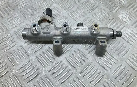 Audi A5 8T 8F Fuel pressure regulator 059130089BT