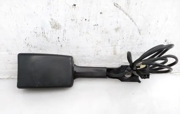 Seat Toledo IV (NH) Front seatbelt buckle 5JA857755A