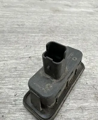 Renault Clio III Tailgate/trunk/boot exterior handle 8200078266 88000001