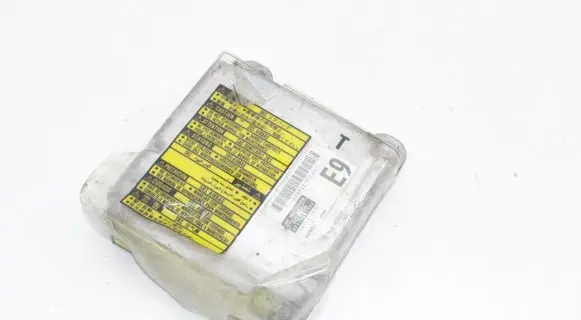 Toyota Prius (XW20) Airbag control unit/module 8917047390