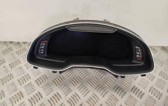 Audi Q7 4M Speedometer (instrument cluster) 4M0920790C