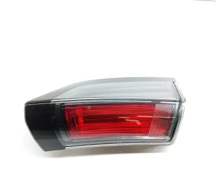 Tailgate rear/tail lights