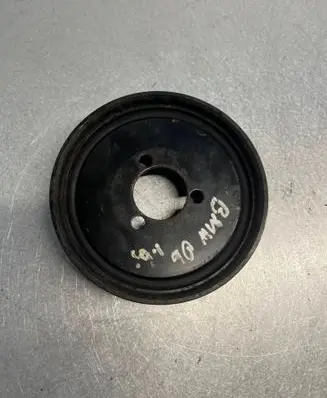 BMW X3 E83 Crankshaft pulley 7546087