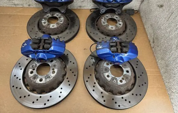 BMW M2 F87 Brake discs and calipers set 6799469 6799470 2284809