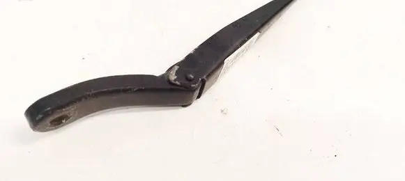 Citroen Berlingo Front wiper blade arm 9682974380
