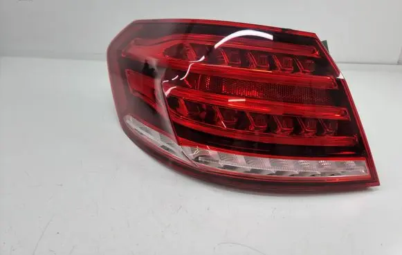 Mercedes-Benz E W212 Rear/tail lights A2129060703