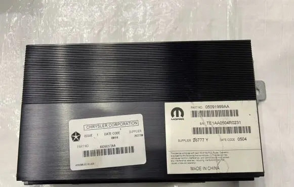 Jeep Cherokee Sound amplifier 05091999AA