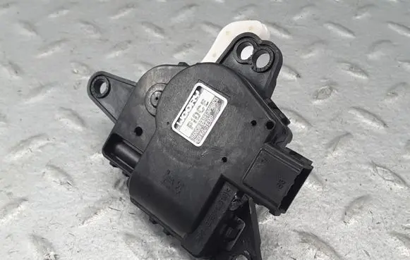 Hyundai i20 (BC3 BI3) Air flap motor/actuator EA1F1AP9BA03