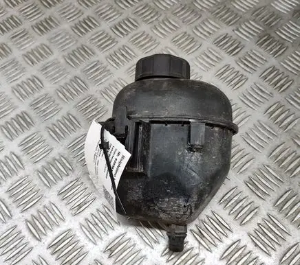 BMW X3 G01 Coolant expansion tank/reservoir 8610661