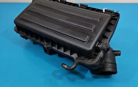 Volkswagen Golf Plus Air filter box 036129611CD IMPRK1590503