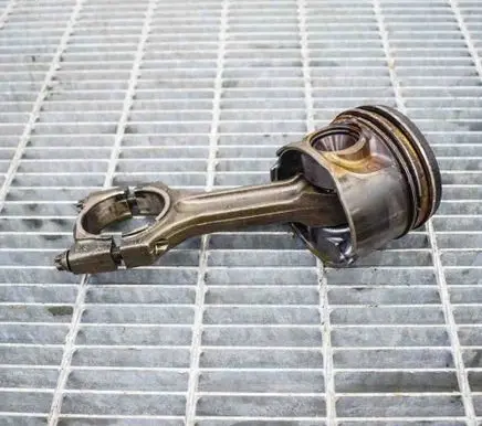 BMW 5 E60 E61 Piston 7792745