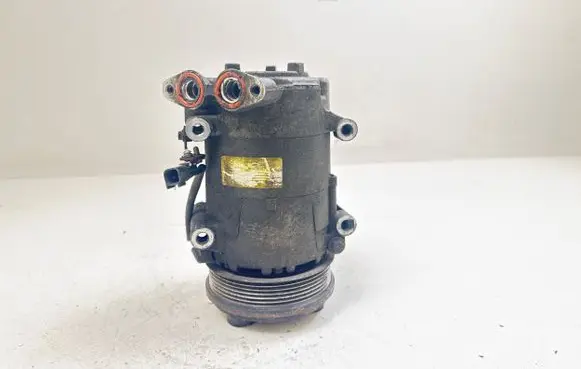 Ford C-MAX I Air conditioning (A/C) compressor (pump)