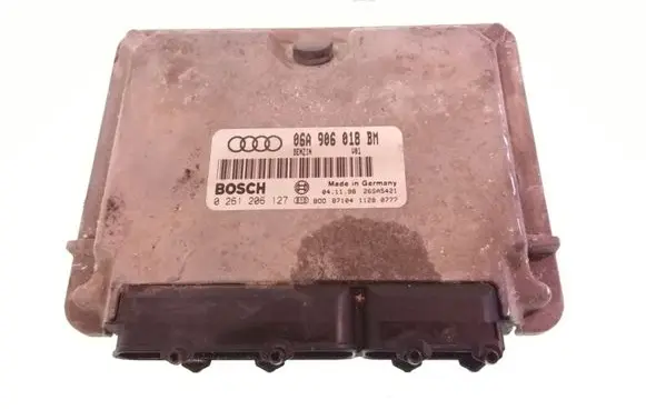 Audi A3 S3 8L Engine control unit/module 06A906018BM