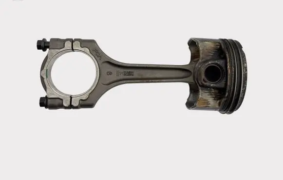 Alfa Romeo Stelvio Piston with connecting rod 50050401