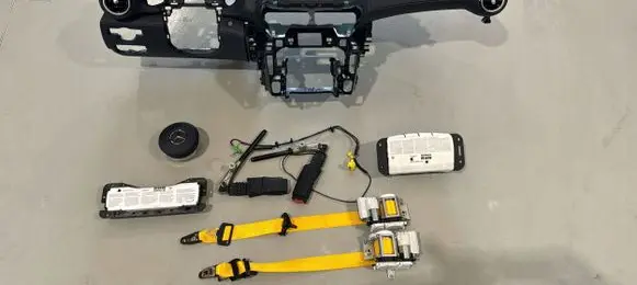 Mercedes-Benz AMG GT R190 C190 Airbag set with panel 