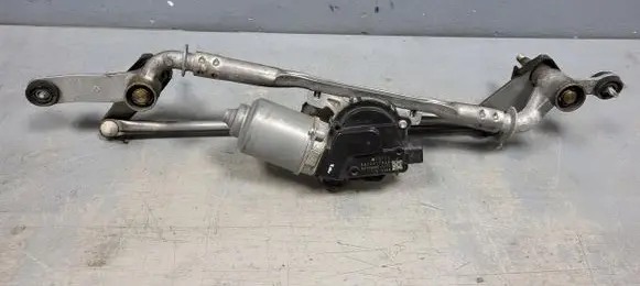 Jeep Cherokee Front wiper linkage and motor 68102175AA