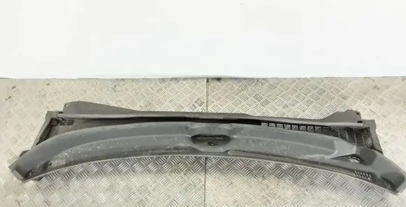 Jeep Renegade Wiper trim