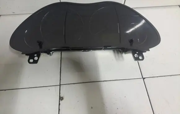 Toyota Avensis T250 Speedometer (instrument cluster) 8380005B30C MB2574305305