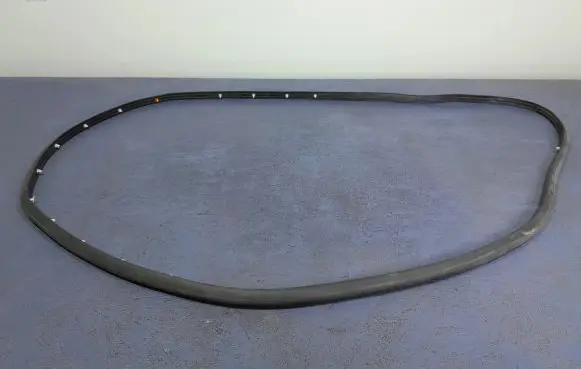 Ford Mondeo MK V Front door rubber seal 