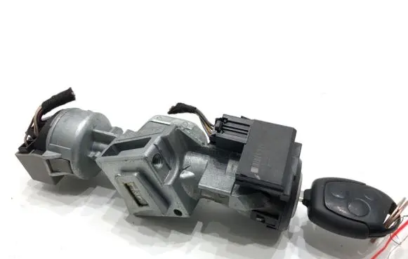 Ford Mondeo MK IV Ignition lock 3M513F880AD