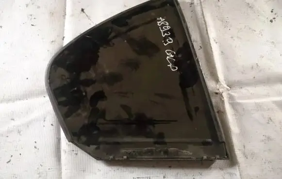 BMW 3 E46 Rear vent window glass as2