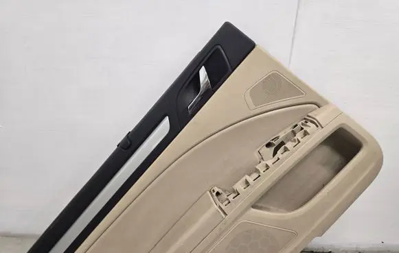 Skoda Superb B6 (3T) Rear door card panel trim 3T5867211 3T9867209BJ