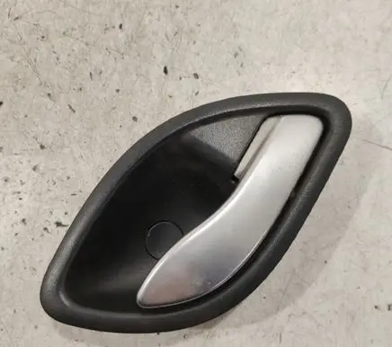 Renault Laguna II Front door interior handle 8200000724