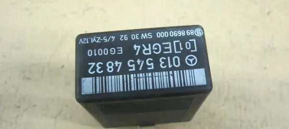 Mercedes-Benz E W124 Other relay 0135454832