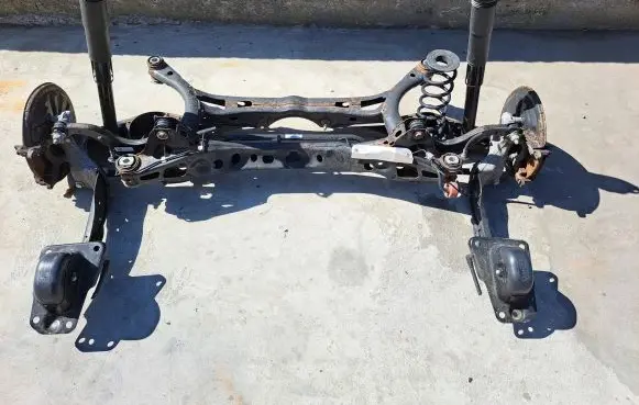 Volkswagen PASSAT B8 Rear suspension assembly kit set 3Q0505235P