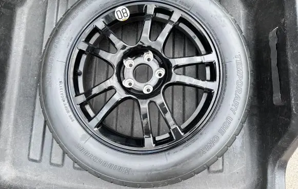 Infiniti M30 R18 spare wheel N063840 JK00B SK63