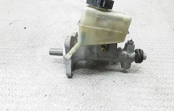 Mercedes-Benz C W202 Master brake cylinder A2034300002