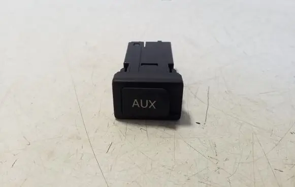 Toyota Prius (XW30) AUX in-socket connector 8619048010