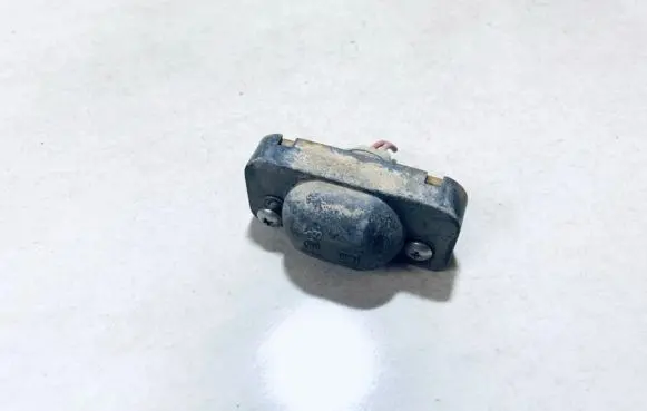 Subaru Outback Number plate light e1388435