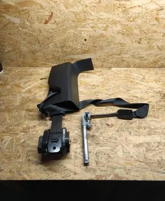 Fiat 500E Front seatbelt 619654800 1SC62JXWAC