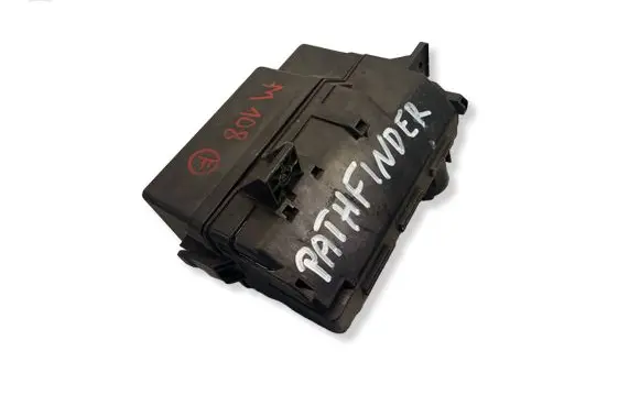 Nissan Pathfinder R51 Fuse box set 63564138 EL406 ART35ACF
