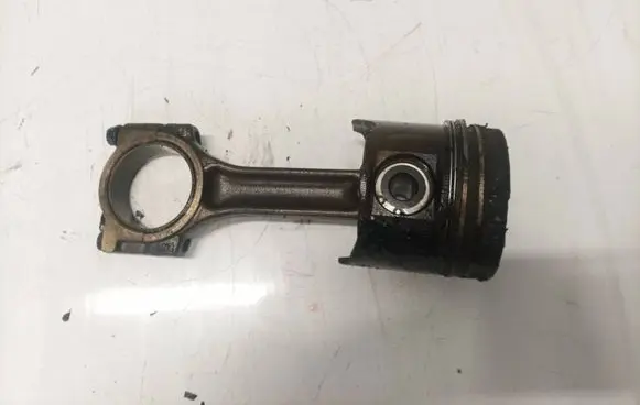 Renault Espace - Grand espace IV Piston with connecting rod