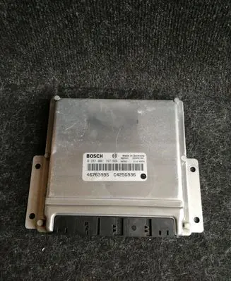 Alfa Romeo 166 Engine control unit/module 0281001787