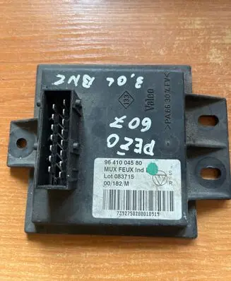 Peugeot 607 Other control units/modules 9641004580