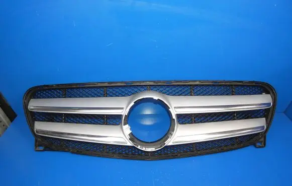 Mercedes-Benz GLA W156 X156 Front bumper upper radiator grill A1568880460 11279981