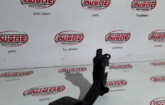 Audi A4 S4 B8 8K Accelerator throttle pedal 8K1721523