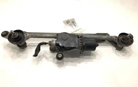 Nissan Qashqai Front wiper linkage and motor