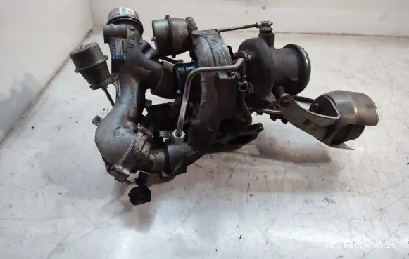 Mercedes-Benz E C207 W207 Turbo A6510904980