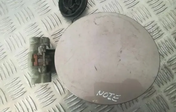 Nissan Note (E12) Fuel tank cap