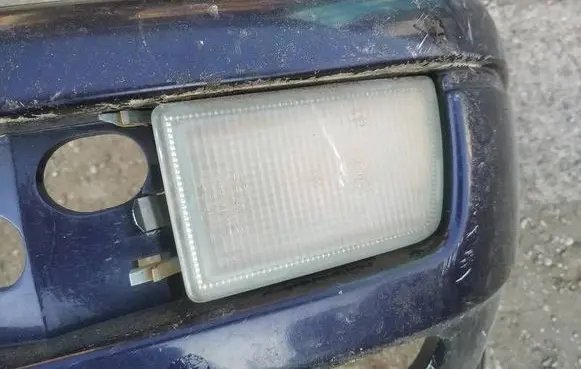 Volkswagen Golf III Front indicator light 