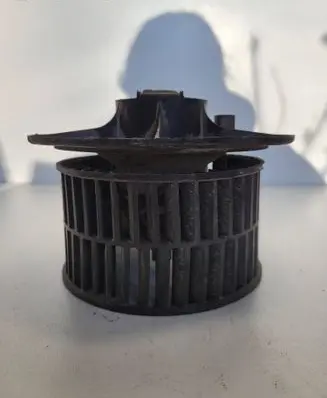 Ford Focus Heater fan/blower 18456