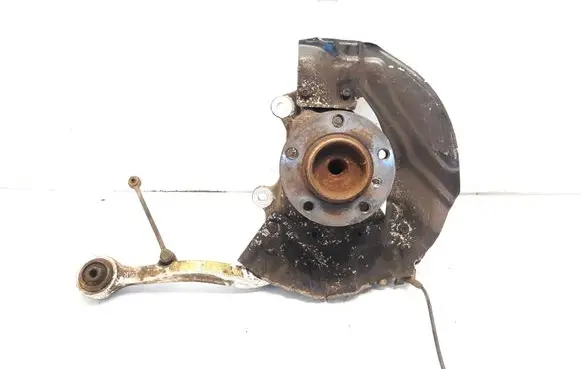BMW 7 E65 E66 Front wheel hub