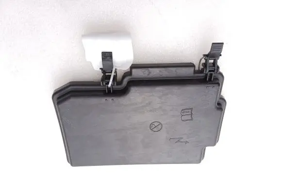 Mercedes-Benz GLE AMG (W166 - C292) Fuse box cover A1665400182 18567321 WPT50924