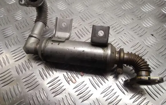 Ford Focus EGR valve cooler 4M5Q9F464BC