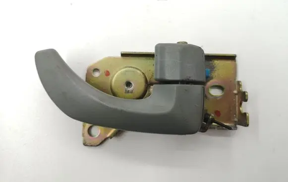KIA Sorento Front door interior handle