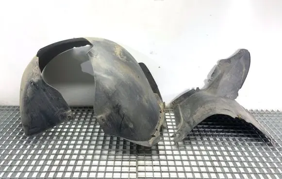 Volkswagen Golf VI Front wheel arch liner splash guards 1K9805912